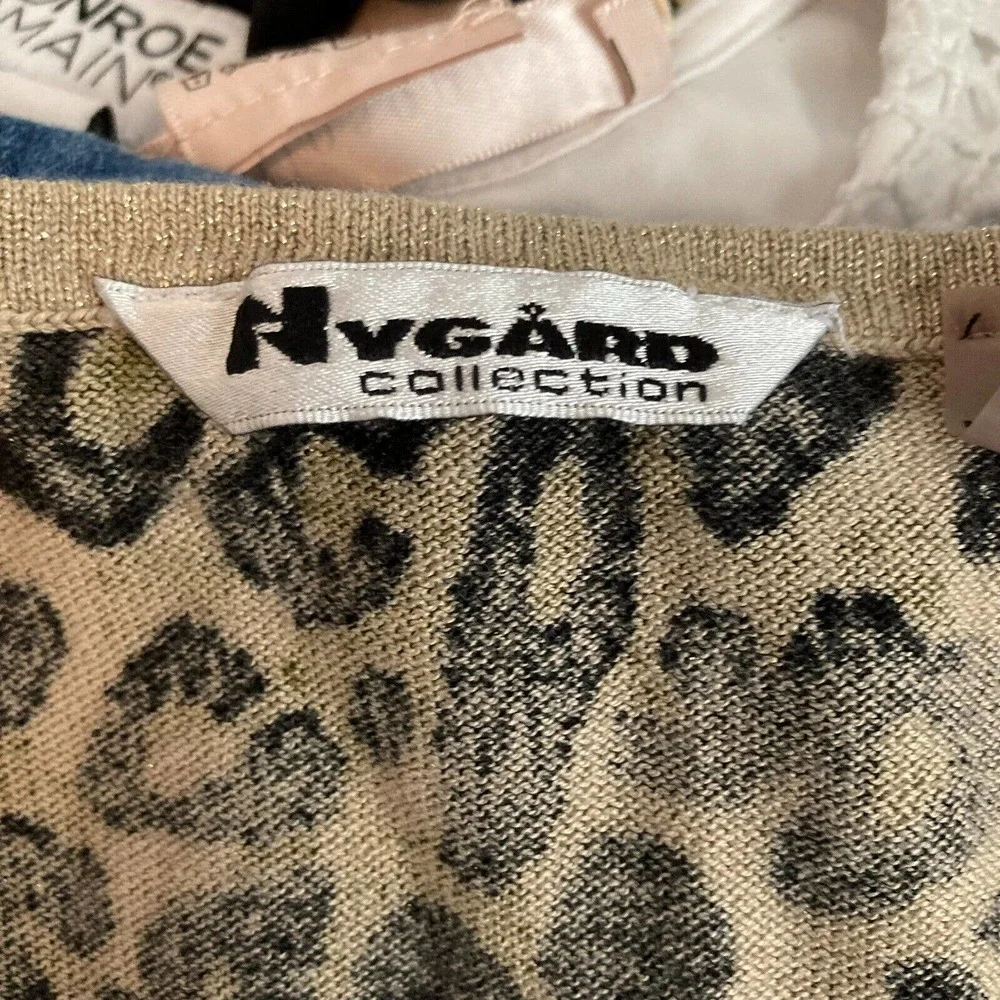 Nygard Collection Sweater Women Sz 1X Beige Black Metallic Knit Leopard Pullover